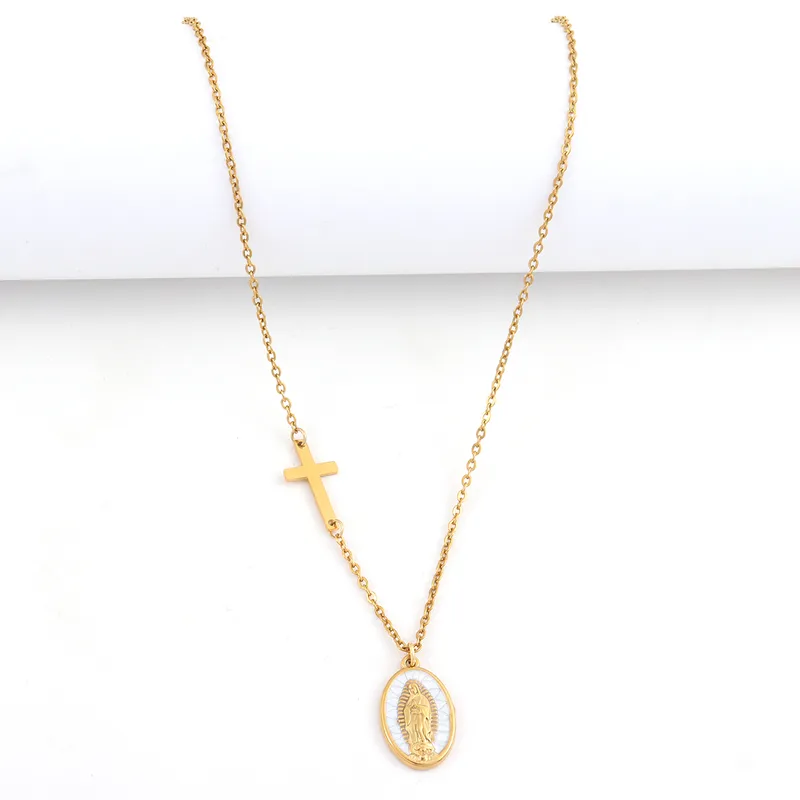 Medallion Necklace PM-39028 - Gold