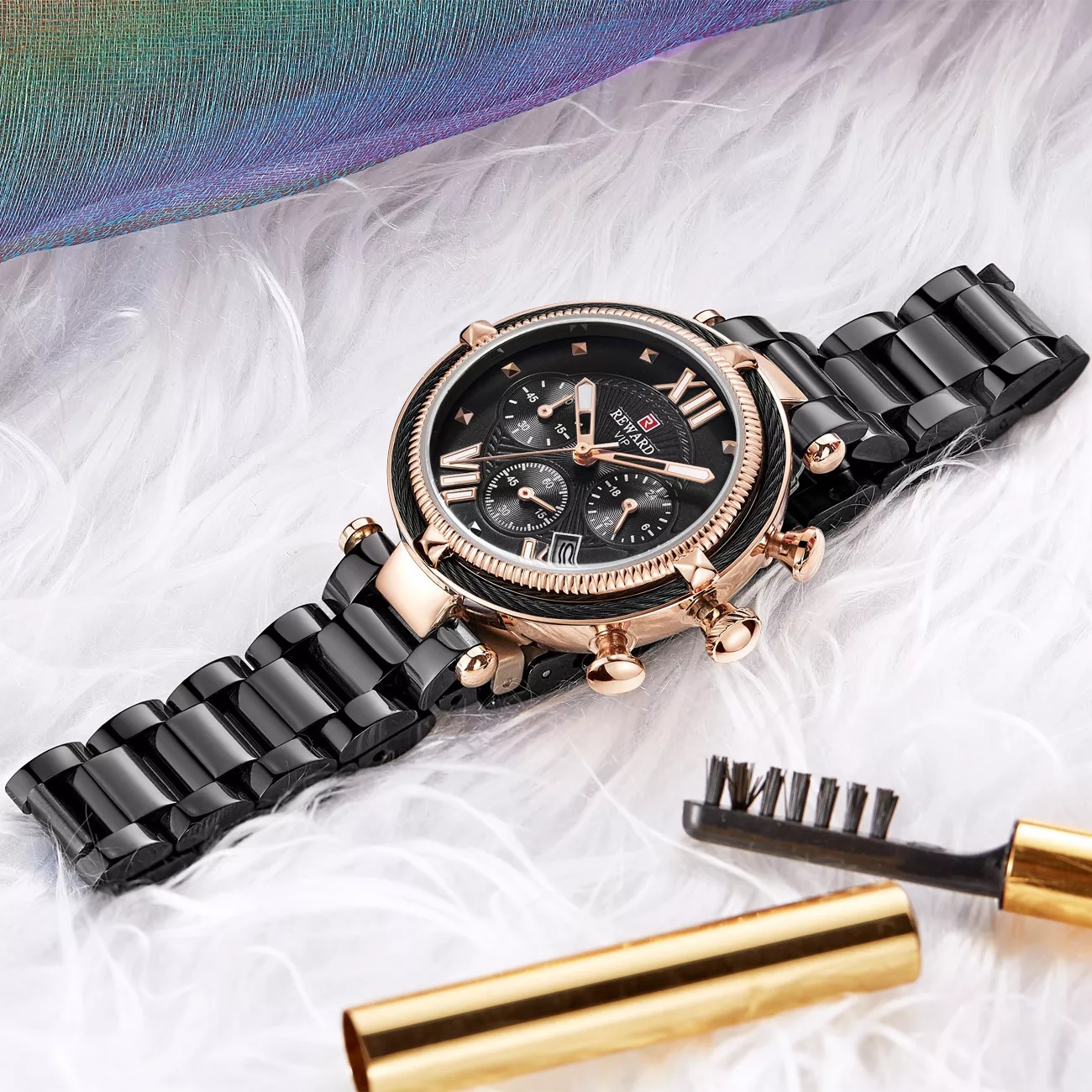 Watch REWARD LE-14327 - Gold